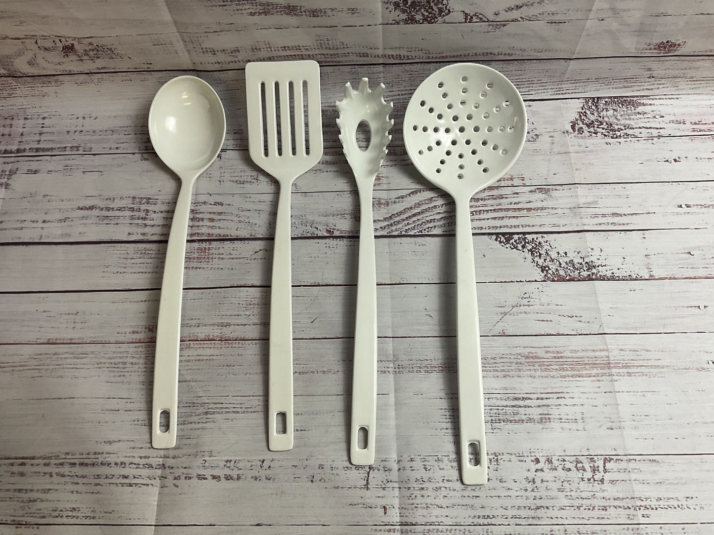 Copco Set Of 4 White Serving Utensils Spatula Spoon Pasta
