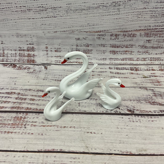 Murano White Hand Made Glass Swan Set Of 3miniature Figures