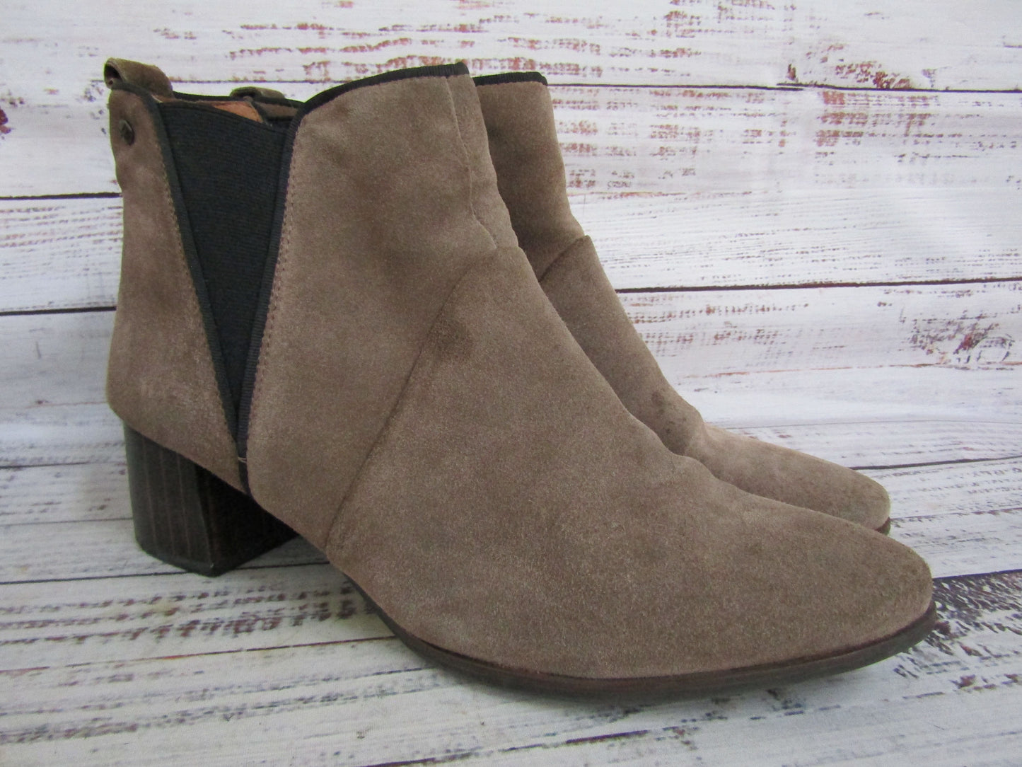 Pikolinos Women's Distressed Brown Suede Chelsea Boots Size 10