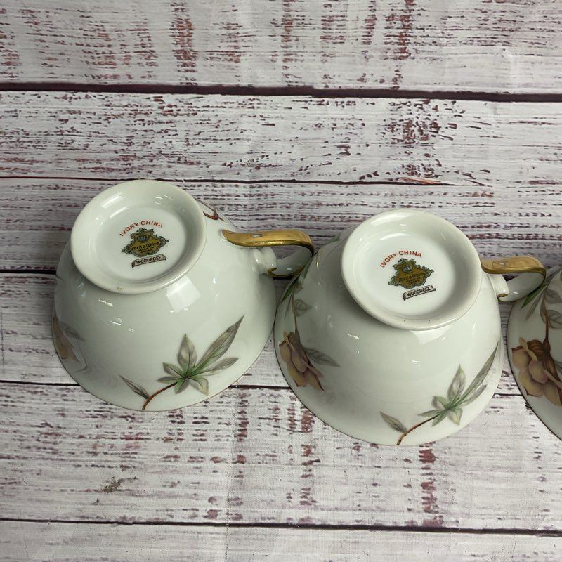 Meito Ivory China Woodrose 4 Pc. Tea Cup Set