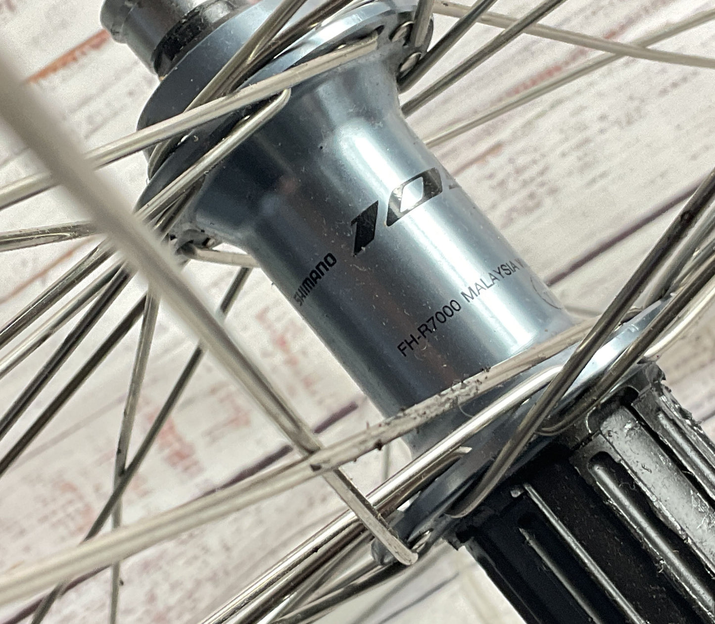 Shimano 105 Spokes Velocity Atlas 23.5" Cycling Rim Silver