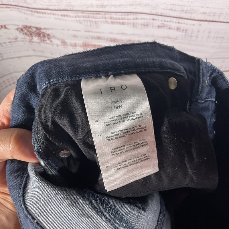 IRO Dark Wash Distressed Ankle Denim Blue WM22THIO Jeans - Size 28