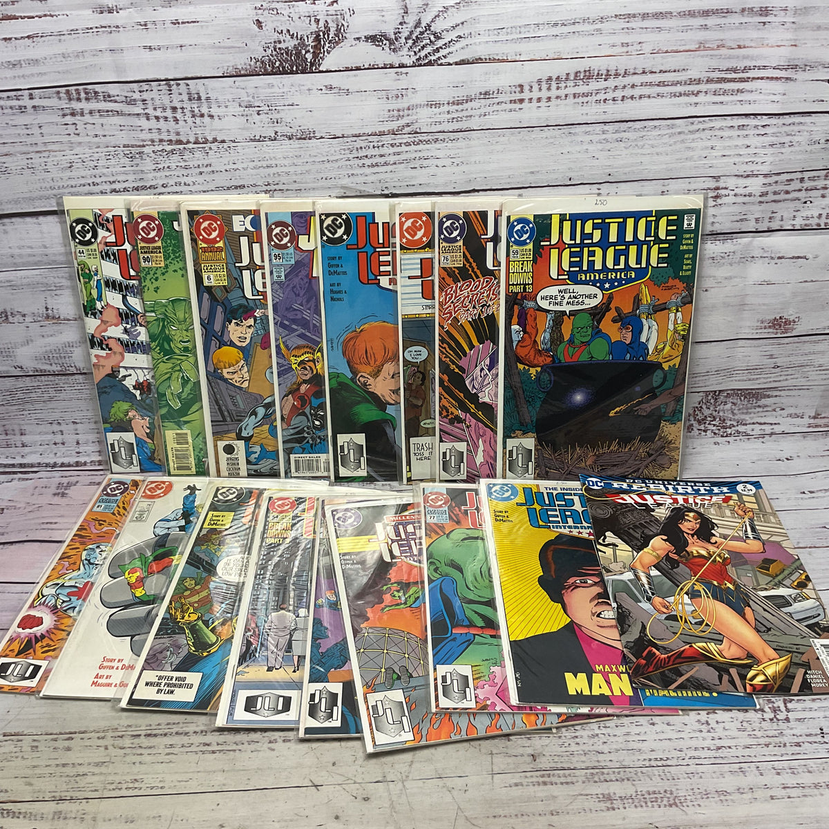 DC Comics Justice League America International 1990s 17 Comic Lot
