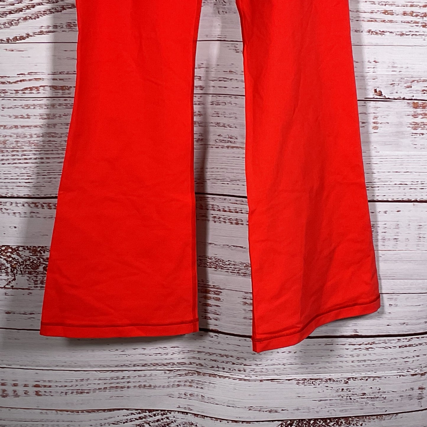 NWT LULULEMON Groove Flare Leg Yoga Pants- Slim 8