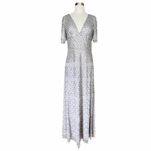 NWT Women's Aidan Mattox SS Silver Beaded Gown Size 4 Retail $595 STUNNING!!