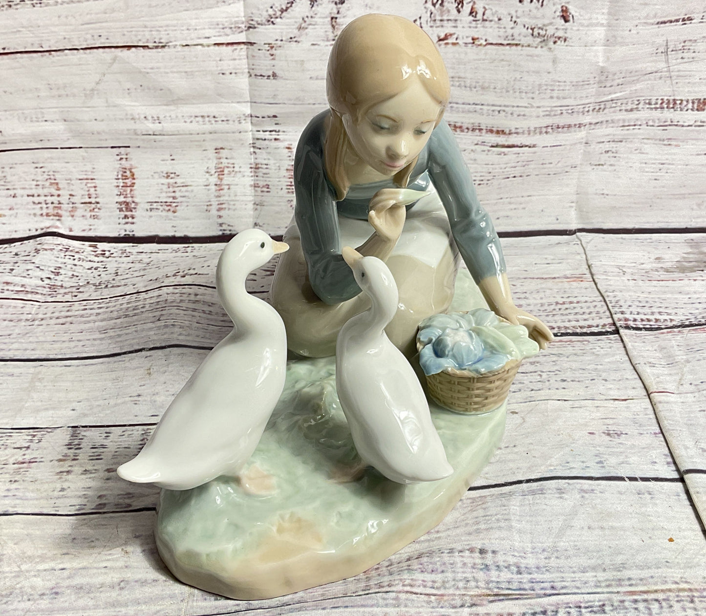 Lladro Food For Ducks #4849 Porcelain Figurine