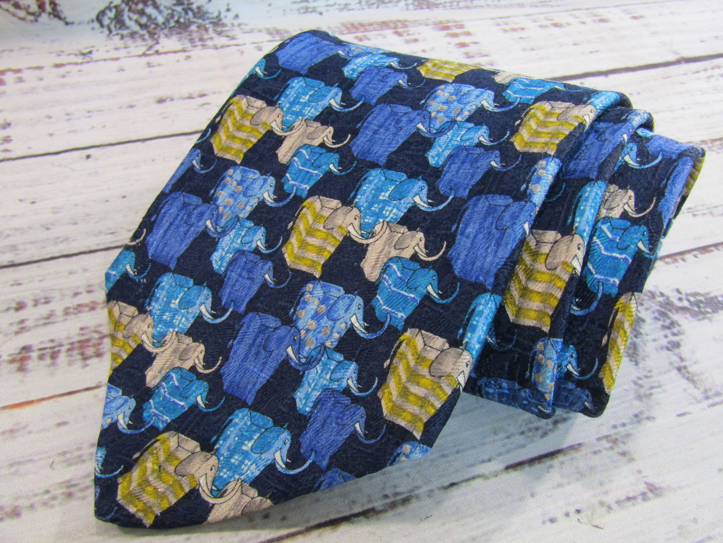 Ermenegildo Zegna Men's Blue Elephant Print Silk Tie Made in Italy