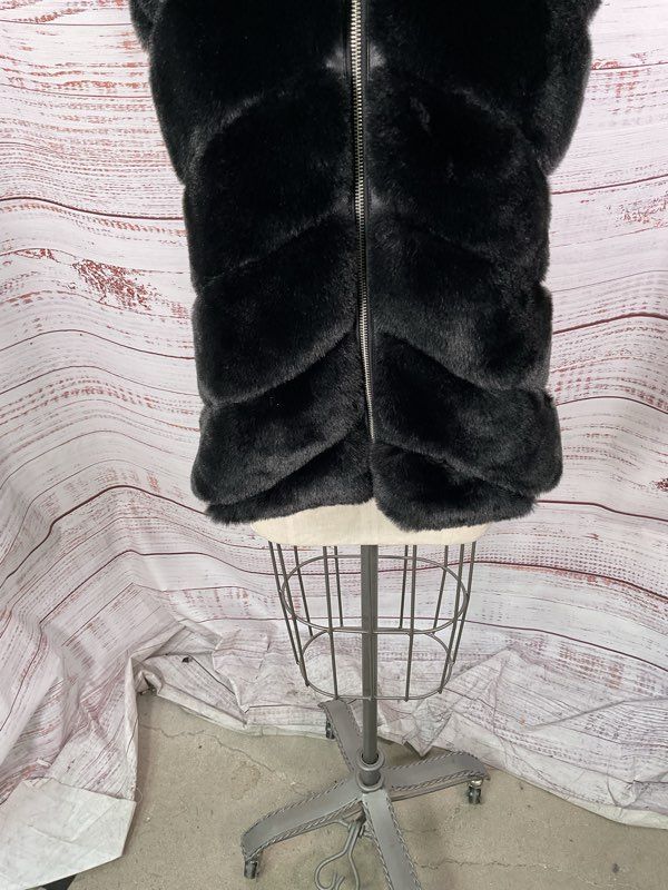 Michael Kors Women's Faux Fur Zip Up Hooded Black Vest Size M