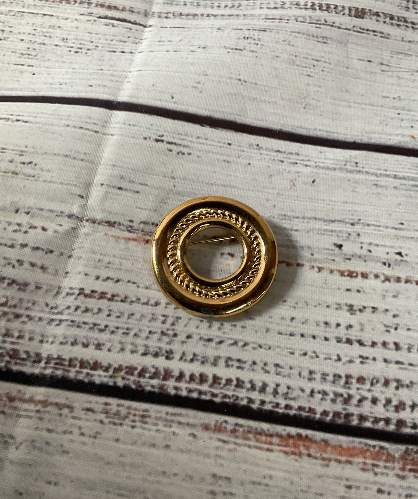 MONET Gold Tone Vintage Round Brooch