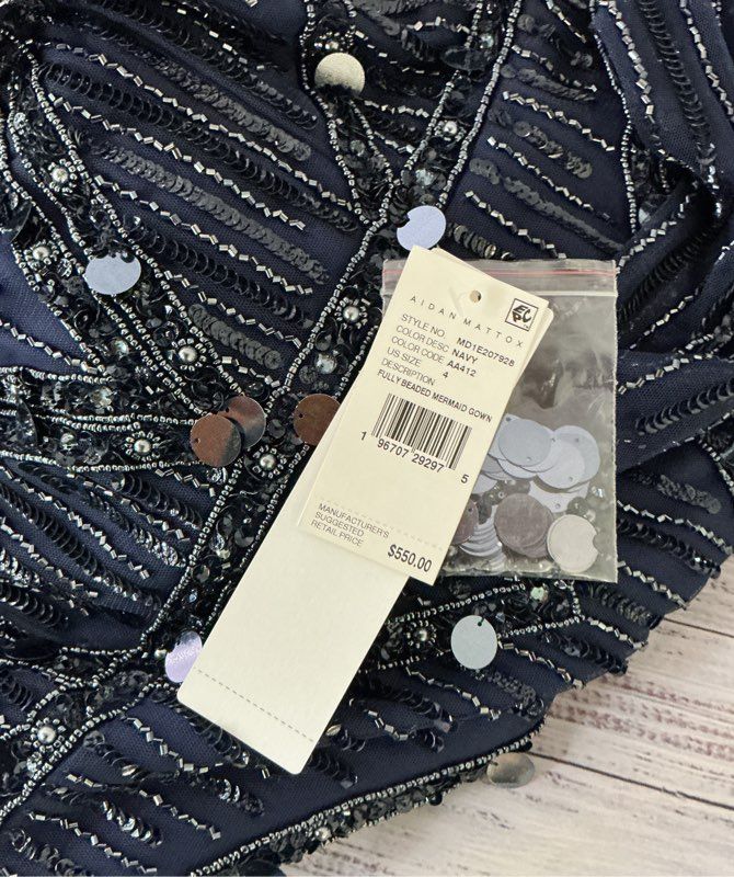 NWT Women's Aidan Mattox Blue Beaded Formal Dress Size 4 Retail $550