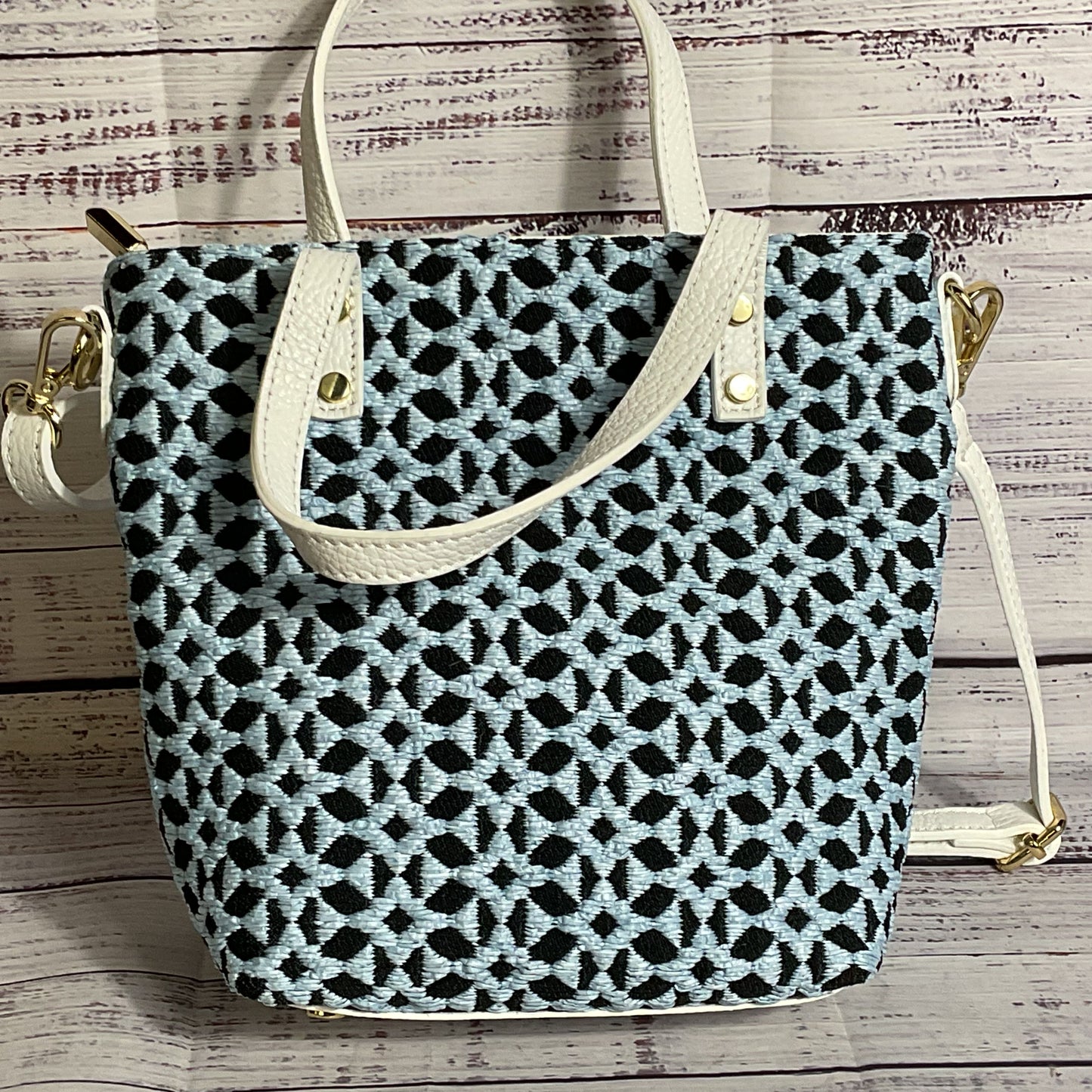 PERSAMAN New York Blue & White Emberoidered Shoulder Bag