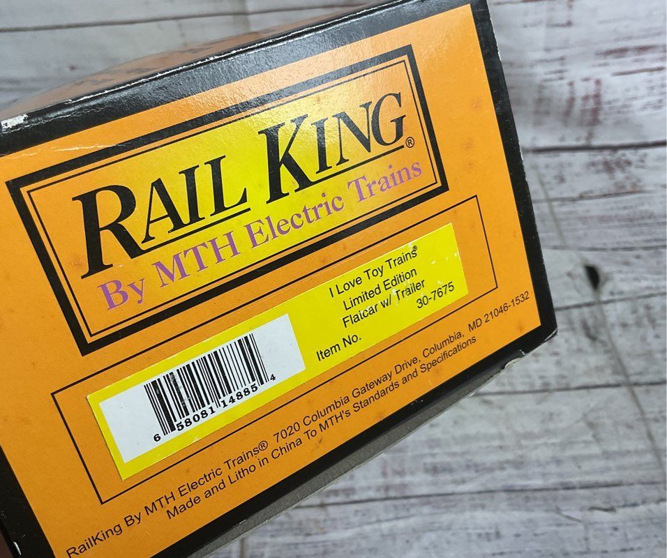 MTH Electric Trains Rail Kings I Love Toy Trains Lot Animals Dino Model Trains