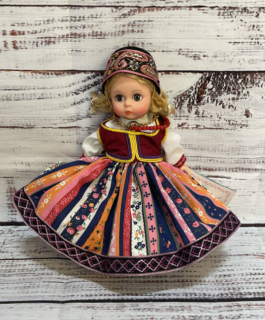 Madame Alexander Vintage Latvia #527 Collectible Doll