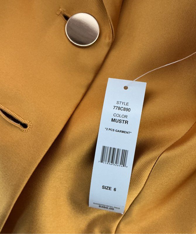 NWT John Meyer Collection 2 Pc Mustard Pant Suit Size 6 Retail $260