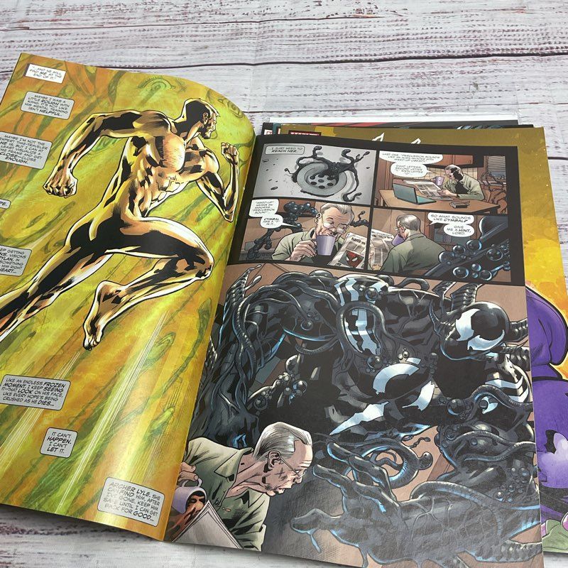 Venom 11 Pc. Mixed Marvel Comic Lot (5 6 8 9 30 31 34 King In Black)