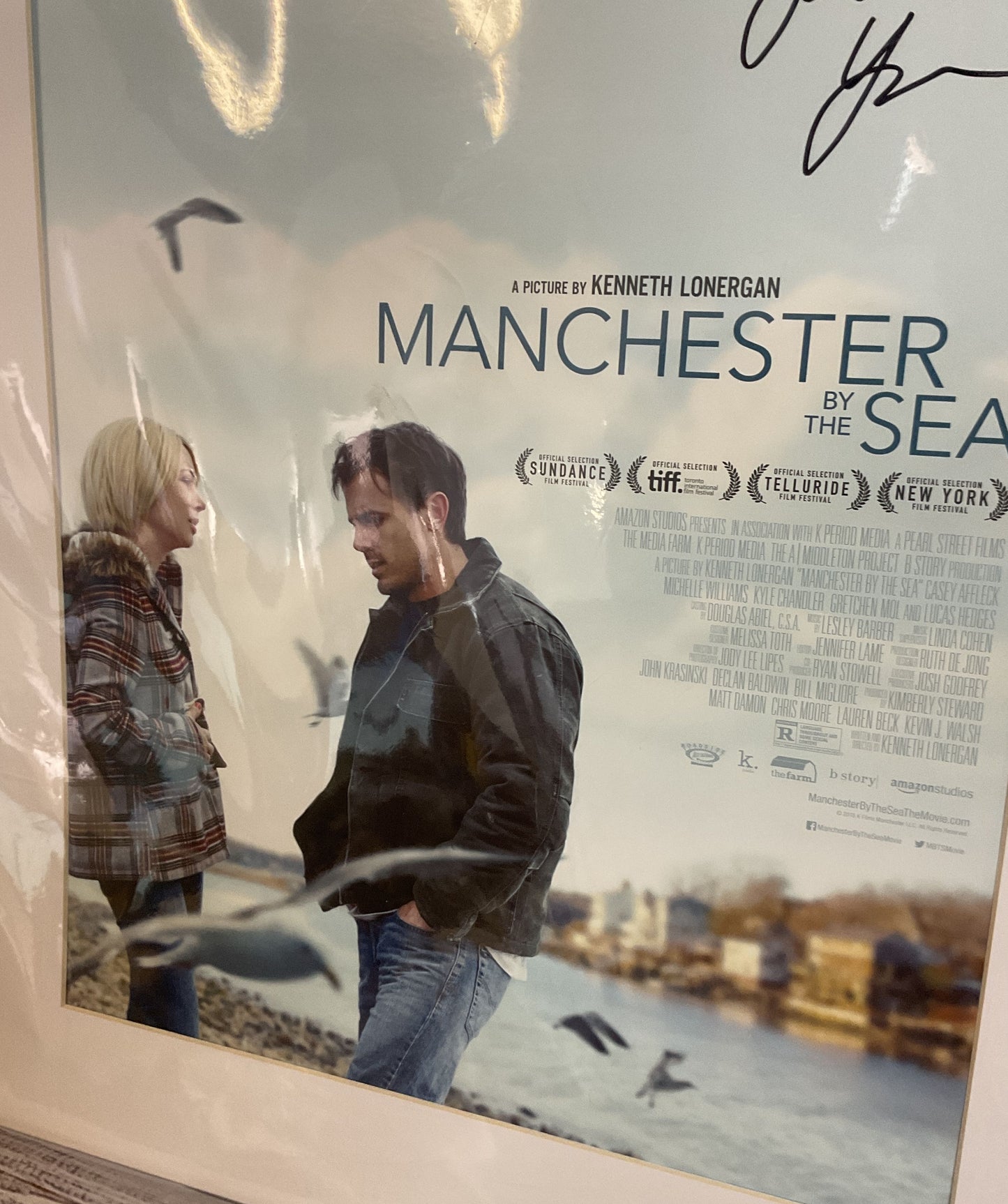 Movie Poster MANCHESTER BY THE SEA Poster Signed.