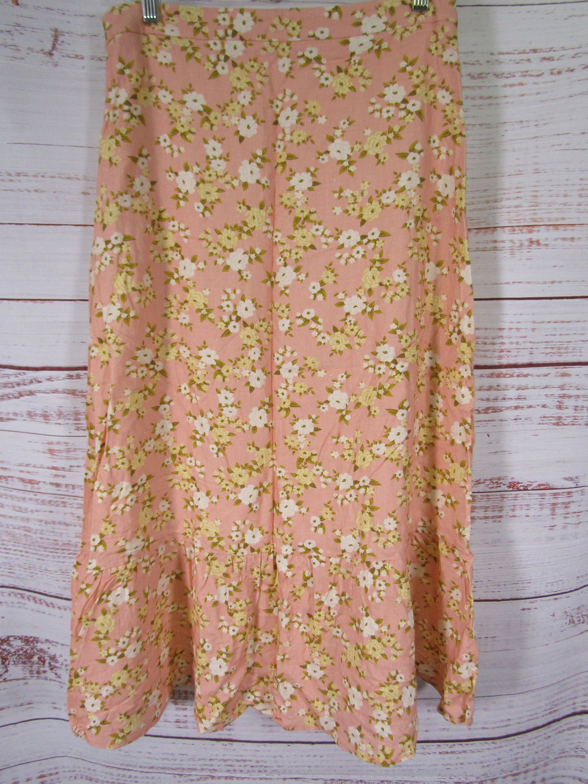 O.P.T Women's Floral Skirt Size XL