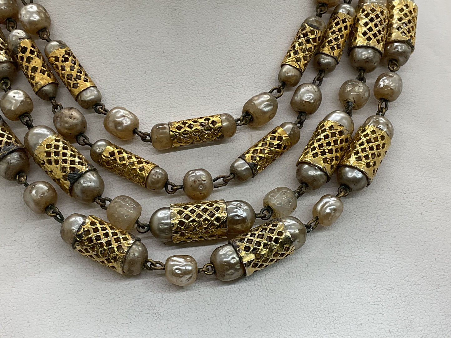 VTG. FREIRICH Gold Tone & Faux Pearl 3-Strand Necklace- 16"