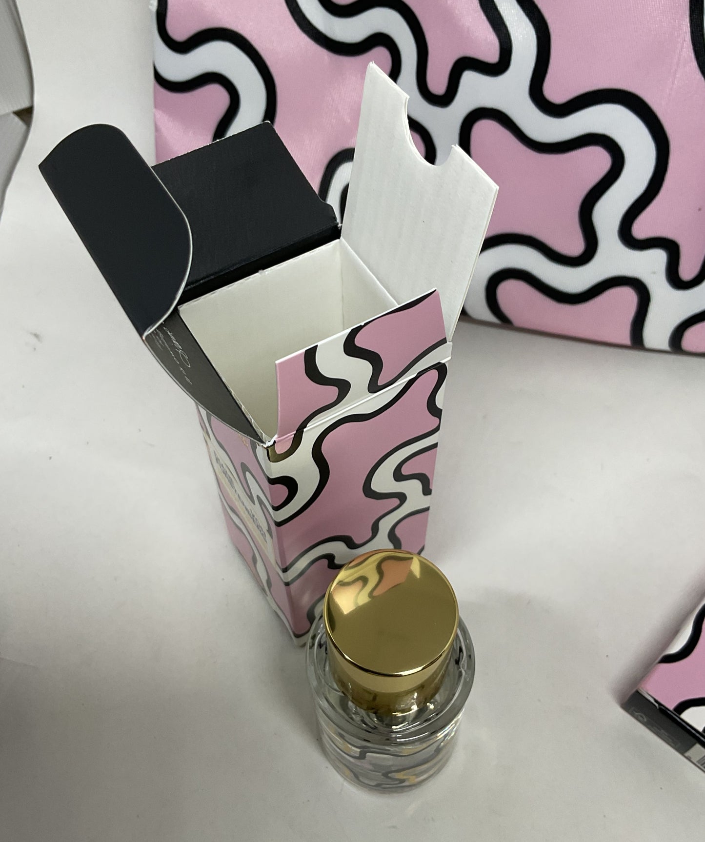 Estee Lauder Diane Von Furstenberg Glossy Lip Oil Essence Fragrance Gift Set
