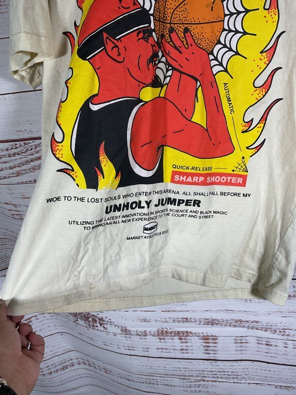 Men's Market Unholy Jumper Graphic T-Shirt White Size M