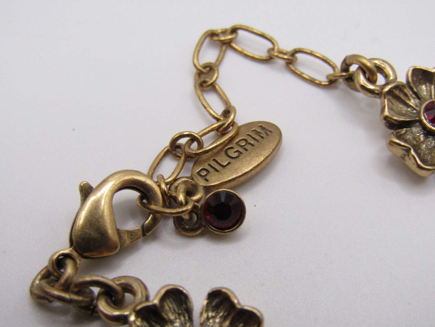 Pilgrim Danish Design Poppy Necklace & Bracelet Set