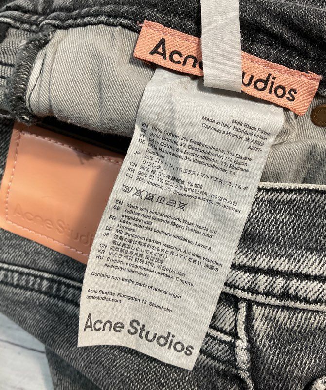 Acne Studios Women's Black Wash Jeans Size 26x26 Straight