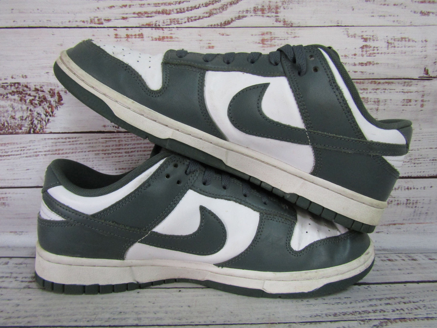 Nike Dunk Low Retro Men's White & Green Low Top Sneakers Size 10.5 DV0833-111