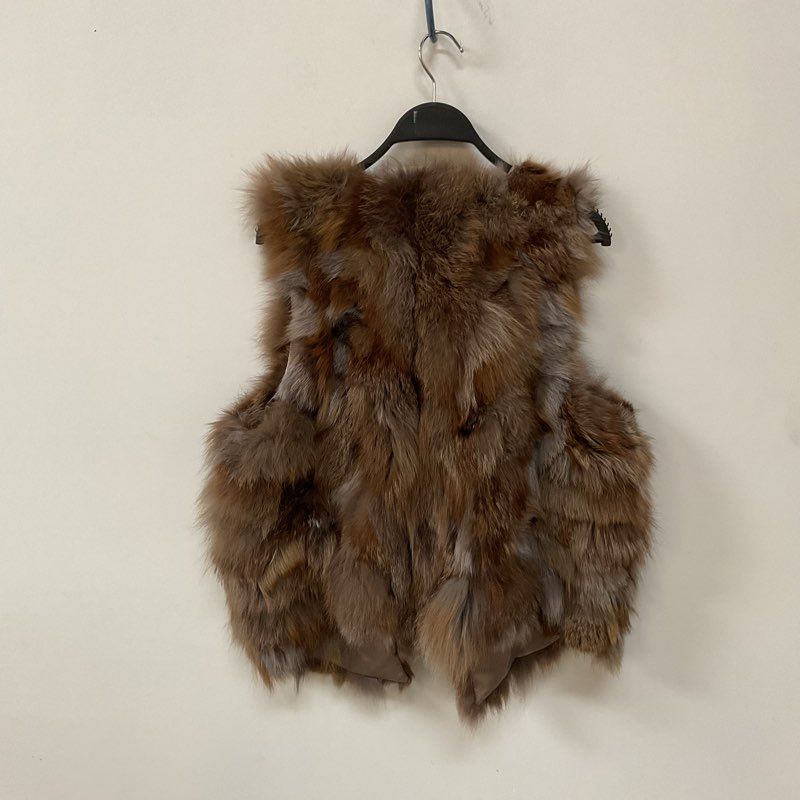 NWT Love Token Genuine Fox Fur Vest - Size L