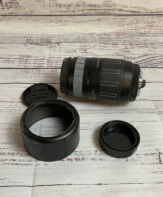Tamron AF 75-300mm Camera Lens with Lens Covers