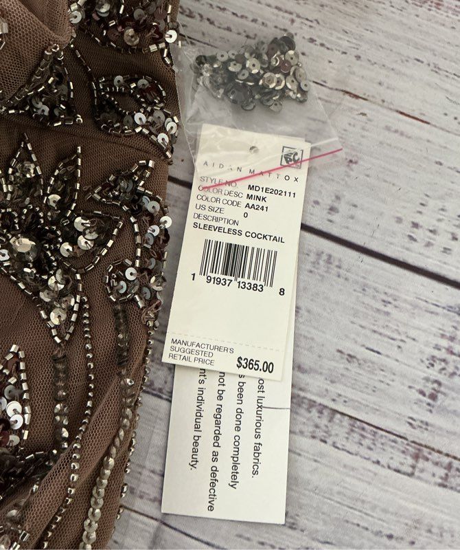 NWT Aidan Mattox Sleeveless Beaded Cocktail Dress in Brown Size 0 Retail $365