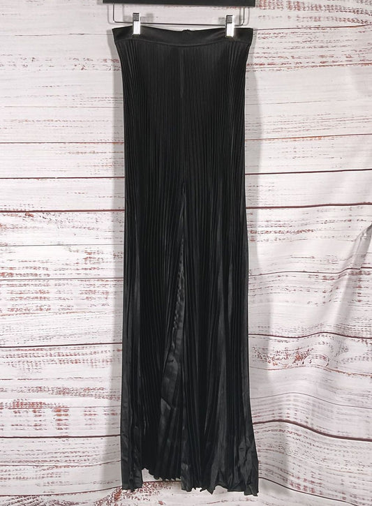 L'IDÉE Bisous Pleated Pants Black 8