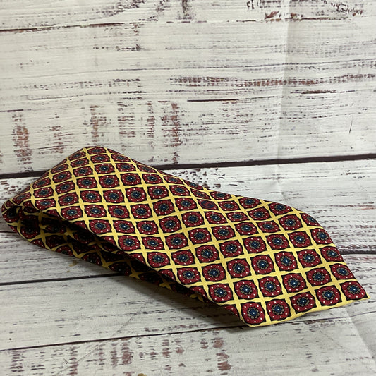 GUCCI Men's Graphic Yellow/Red Silk Tie- 58"L X 3.25"W
