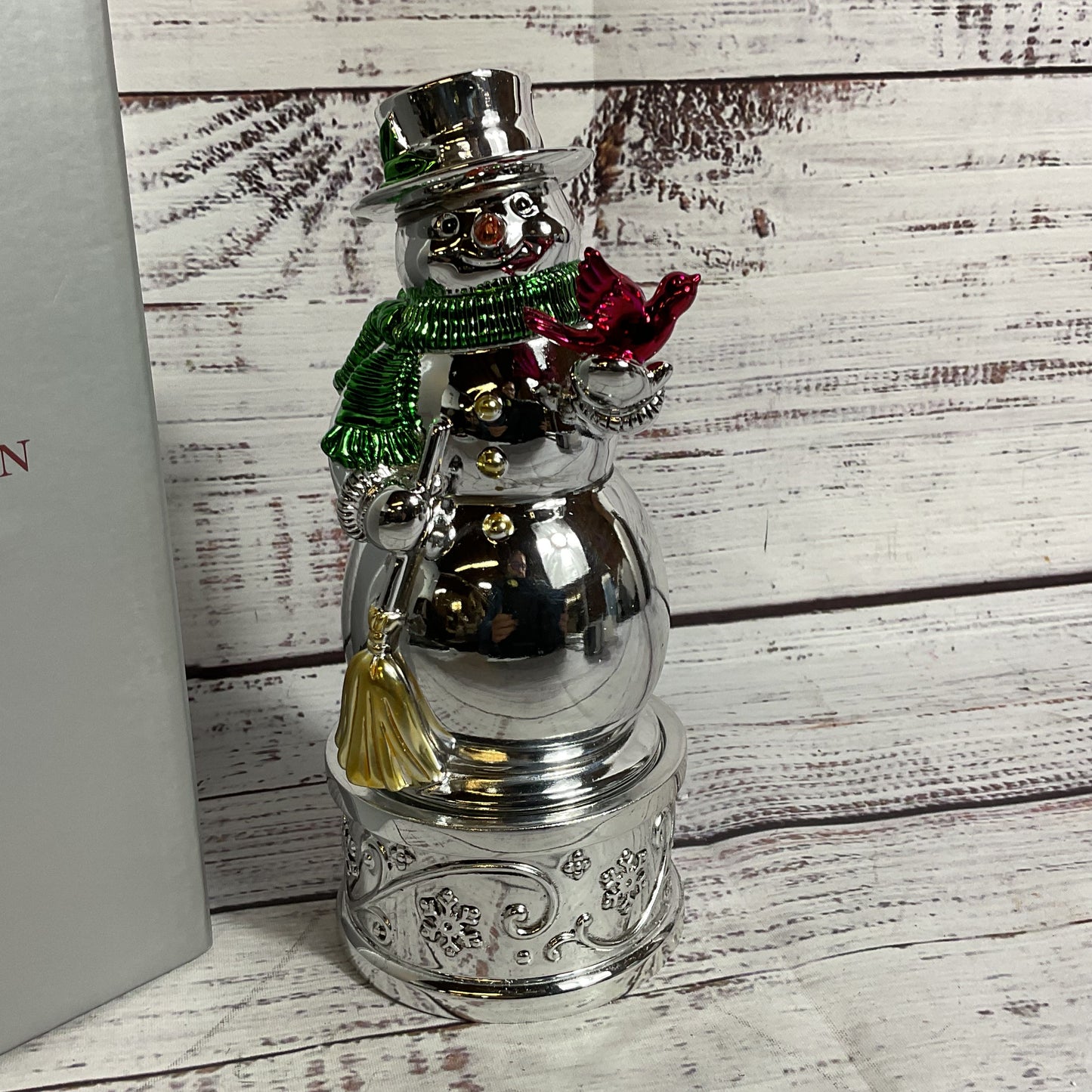 NEW REED & BARTON Snowman "Jingle Bells" Musical Snow Globe-WORKS!!!!