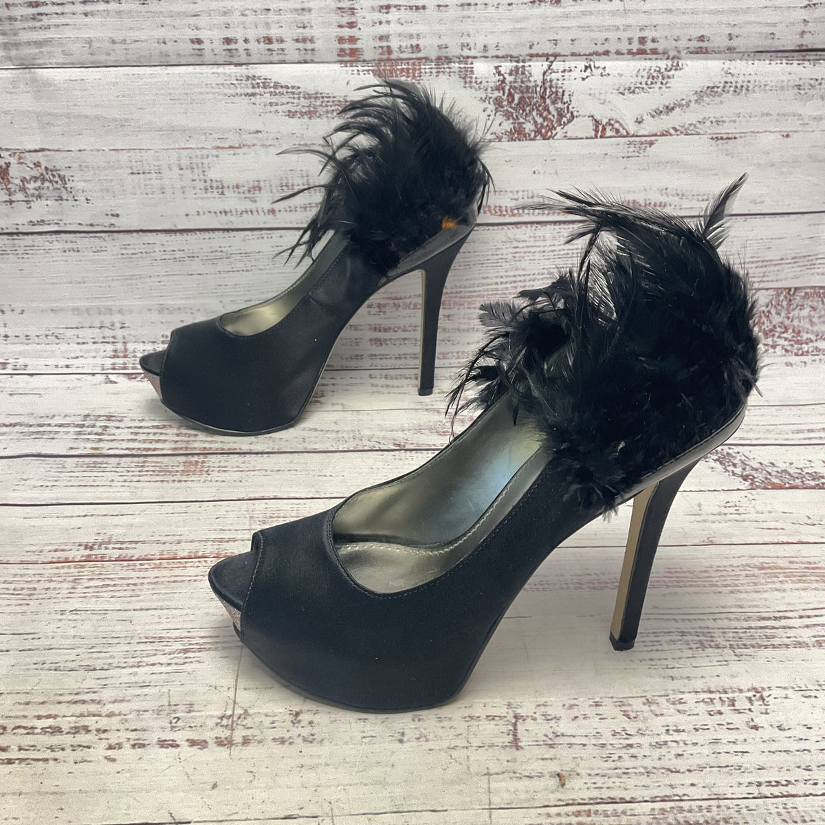 Enzo Angiolini Black Satin Feathered Platform Heel Women Size 7.5