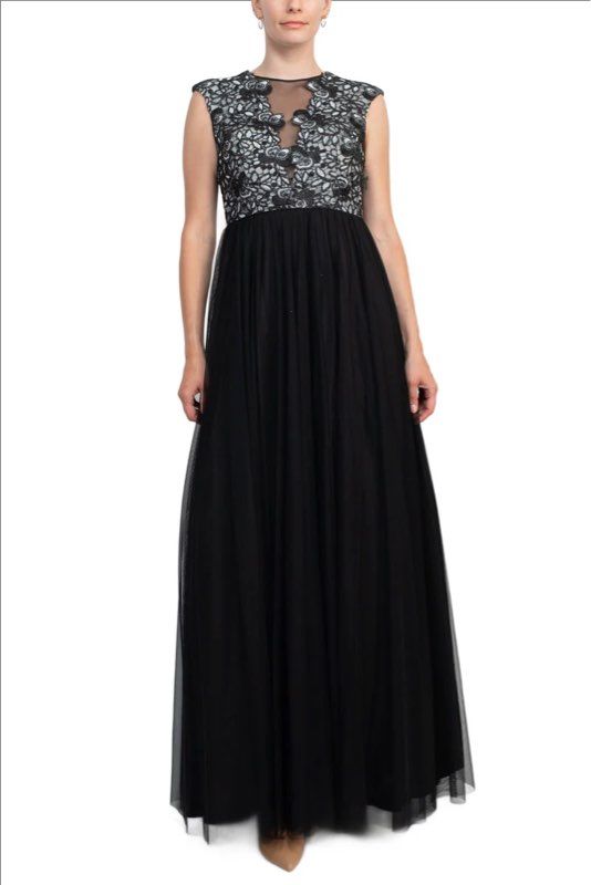 NWT Aidan Mattox Black Cap Sleeve with Tulle Bottom Gown Size 0 Retail $350
