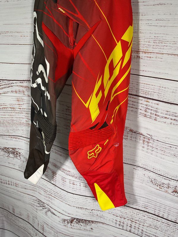 Fox 360 Racing Pants - Motocross Pants - Fox Racing - Size 30 Black & Red