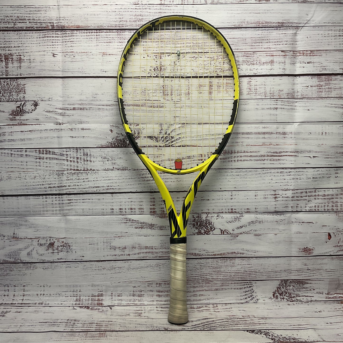 Babolat Pure Aero Jr 26 Tennis Racket Yellow Black 250g 26"x11"