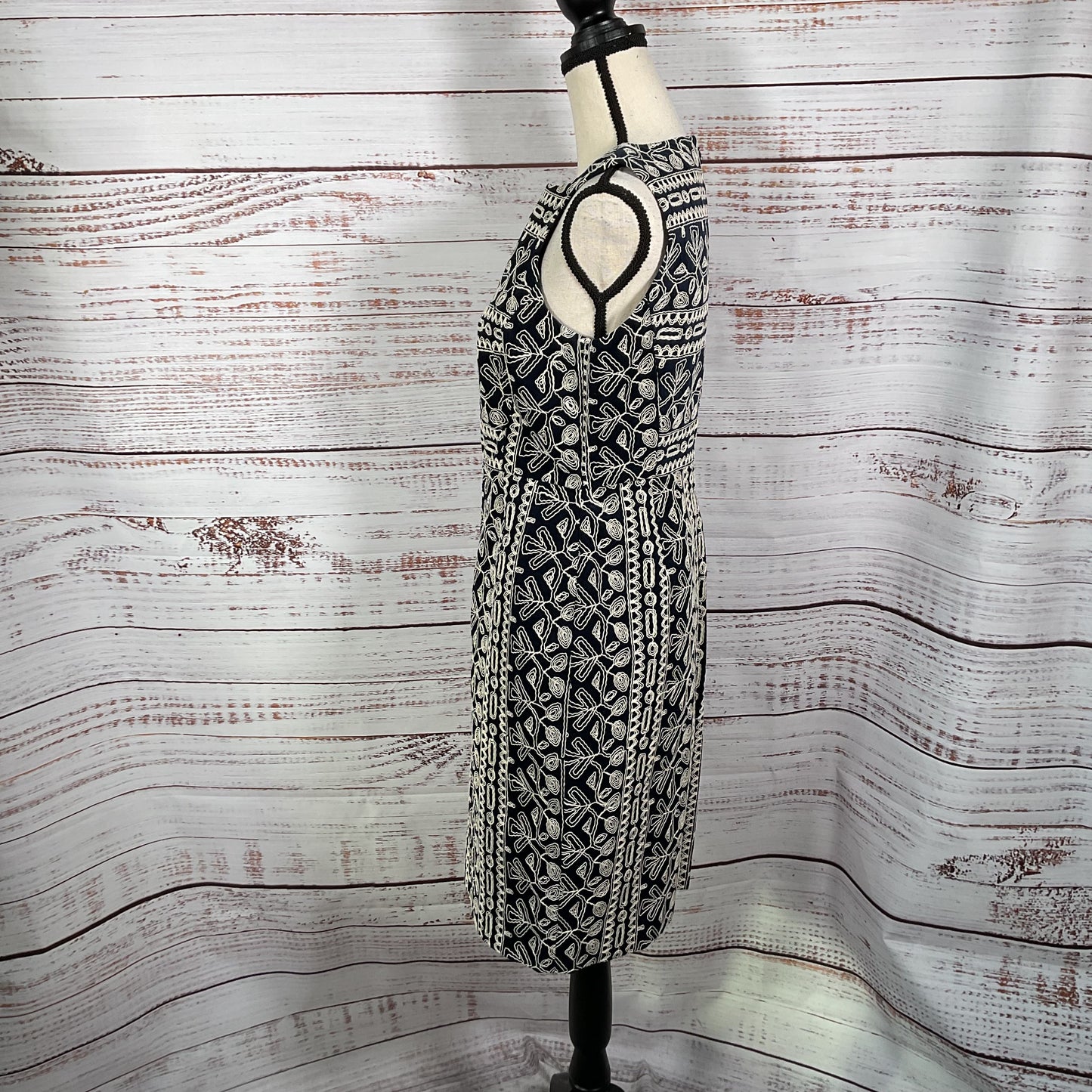 Brooks Bros Navy Blue Emboidered Sleeveless Dress - Size 8P Petite New