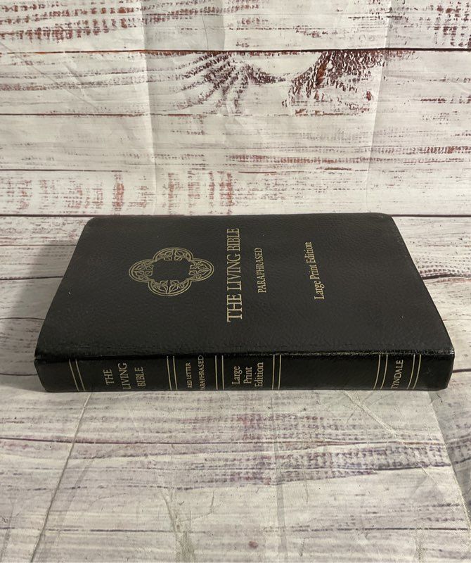 The Living Bible: Paraphrased 1971 First Printing Tyndale Padded Bonded Leather