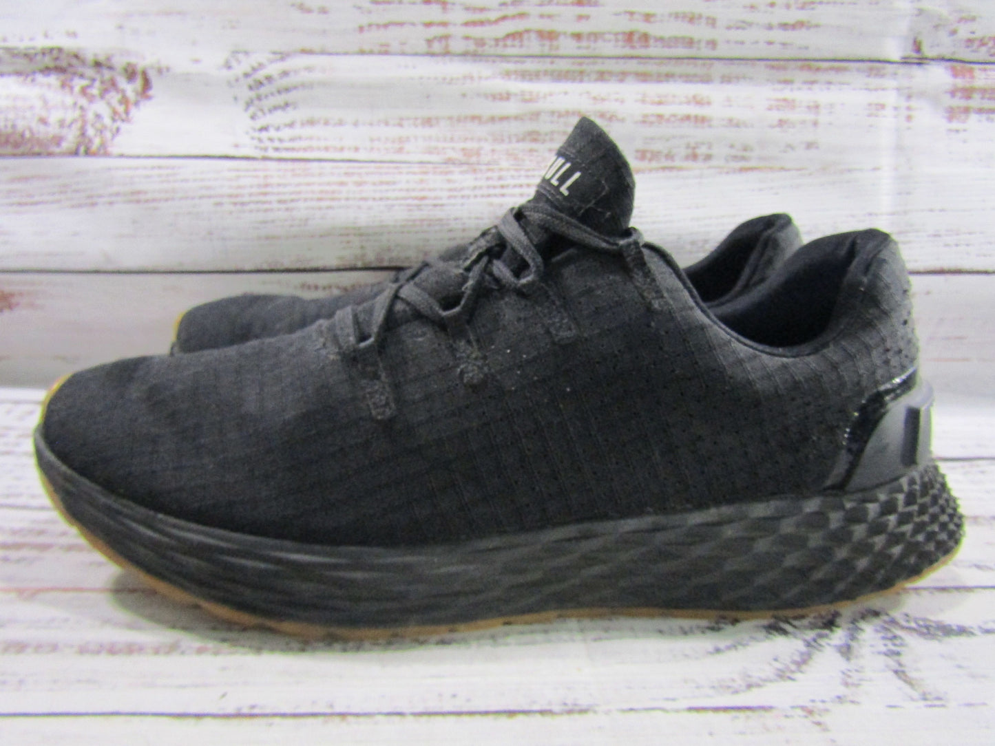 NOBULL Allday Ripstop Men's Black Gum Training Shoes Size 8.5