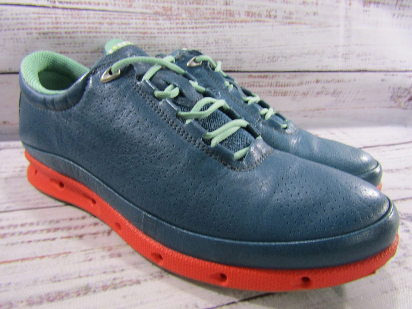 Ecco Cool Pro Women's Blue Leather Gore-Tex Waterproof Golf Shoes Size 6
