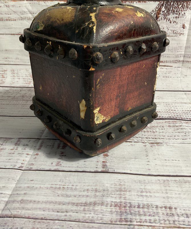 Decorative Display Leather Clad Drinks Decanter Bottle Made In Italy 11"