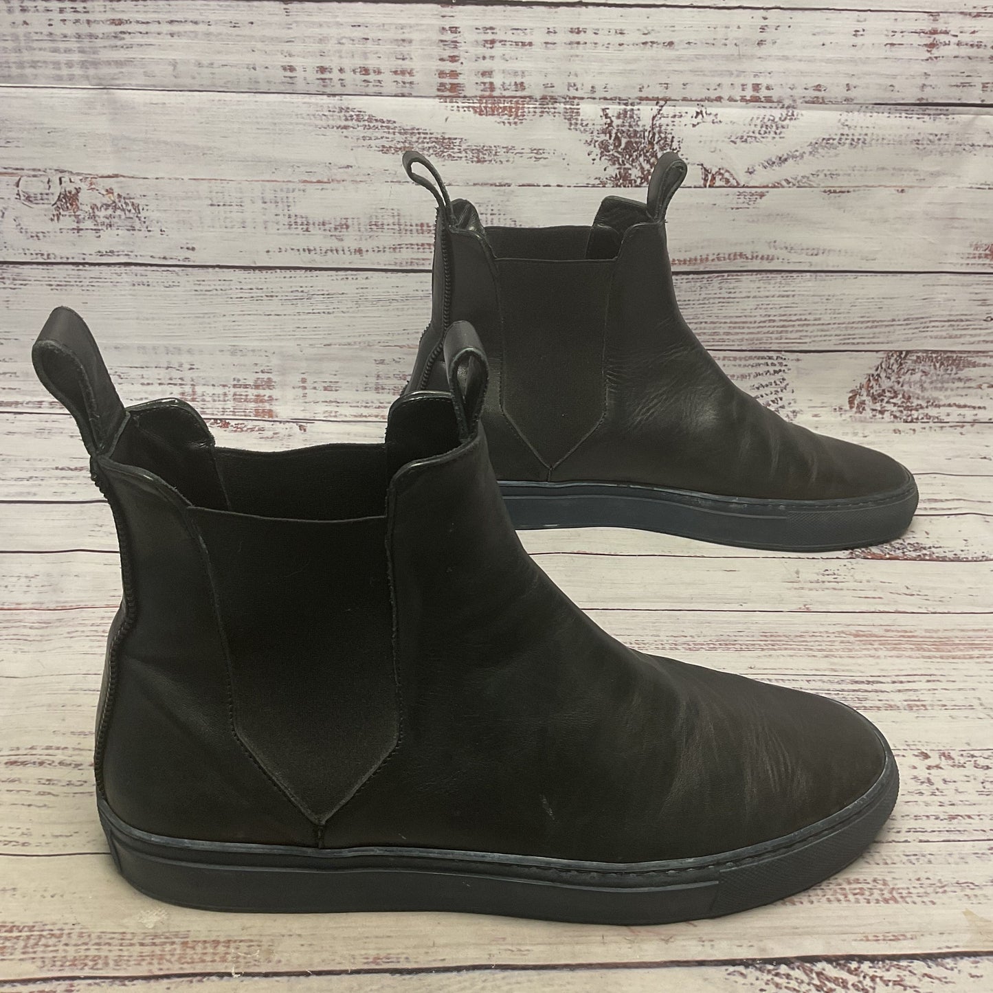 Uri Minkoff Black Leather Chelsea Boot Men Size 11