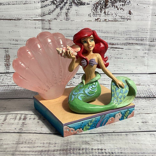 Disney Showcase Collection A Tail Of Love 6011923 Ariel & Shell Figurine
