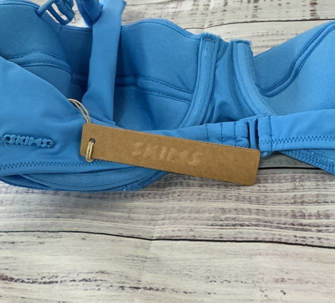 NWT Skims Underwire Bathing Suit Top In Tide Size M