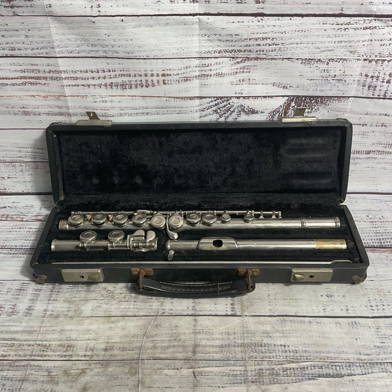 Armstrong Model 104 Educational Student Flute in Black Hard Case