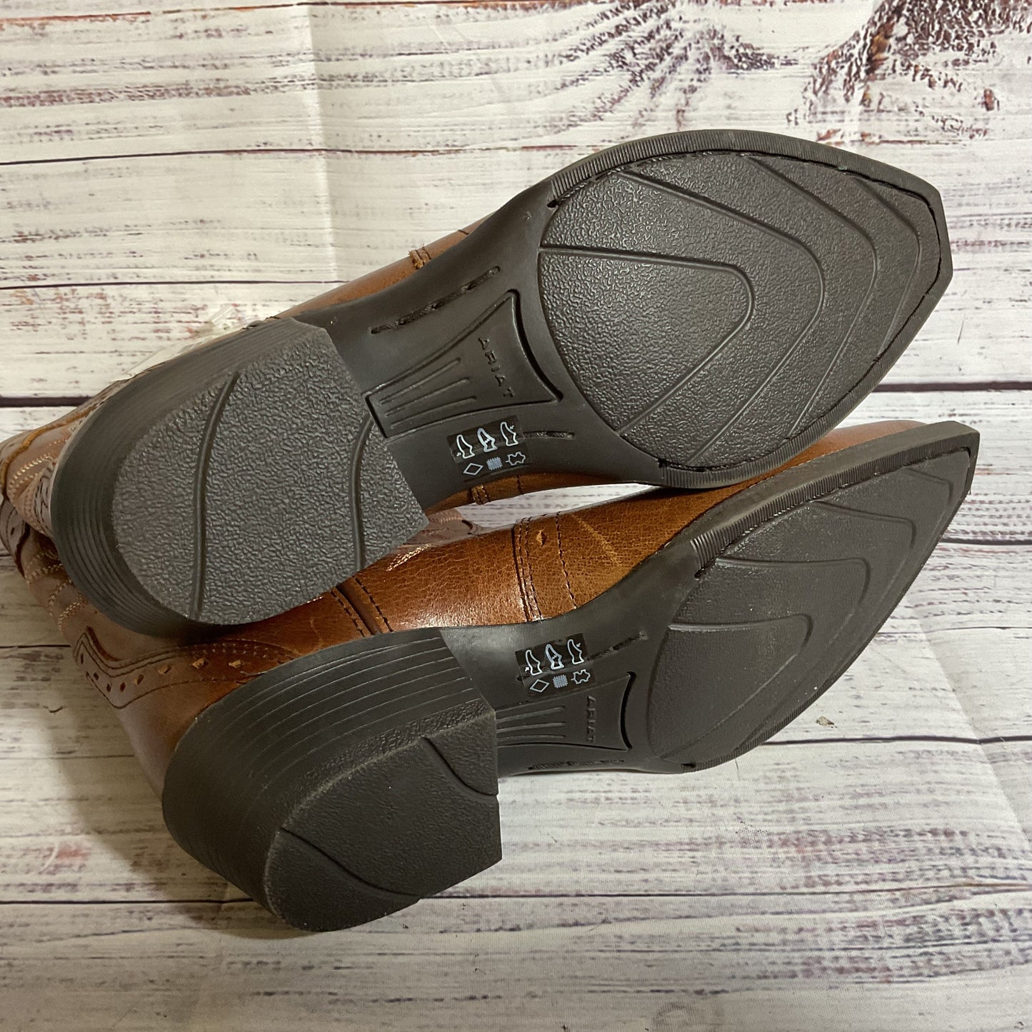 NWD ARIAT Brown Unisex Children's Western Boot- SZ 2.5