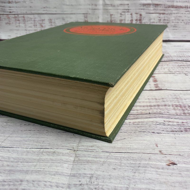 Vintage 1943 Moby Dick Illustrated Herman Melville Hardcover Novel