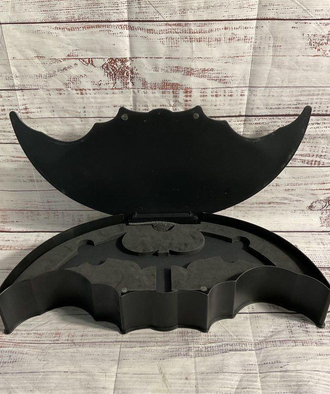 Batman Arkham Asylum Collectors Edition Baterang NO GAME
