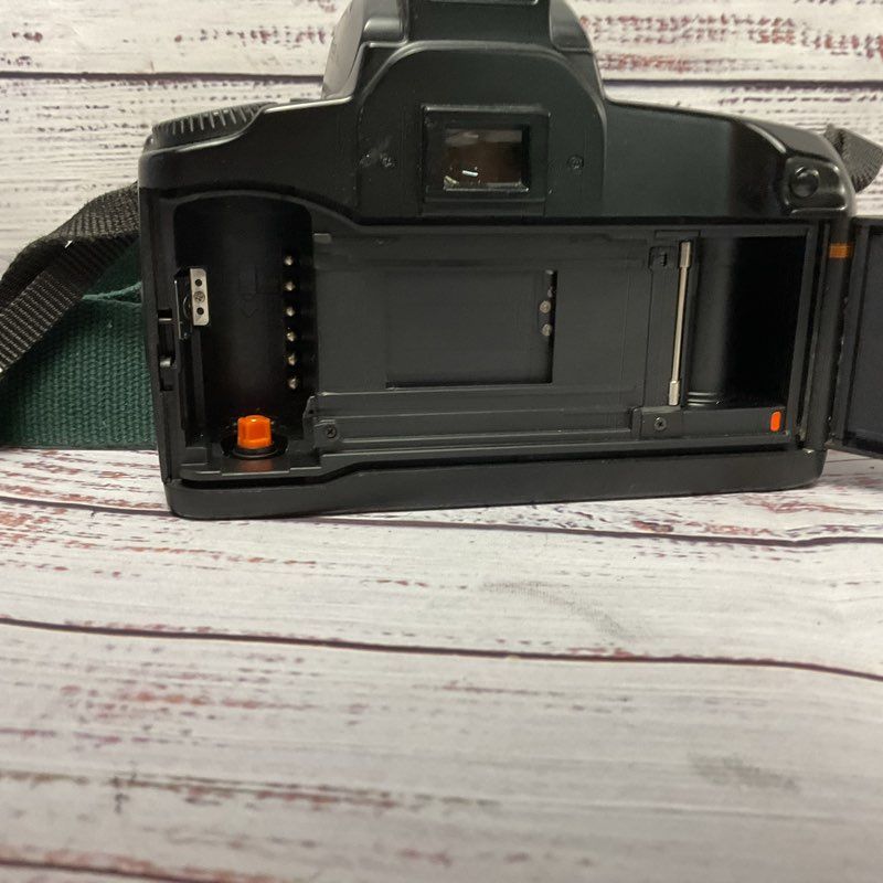 Canon EOS Elan 35mm Film Camera Untested Top Dial Stuck